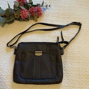 Chic Black Crossbody Bag‎